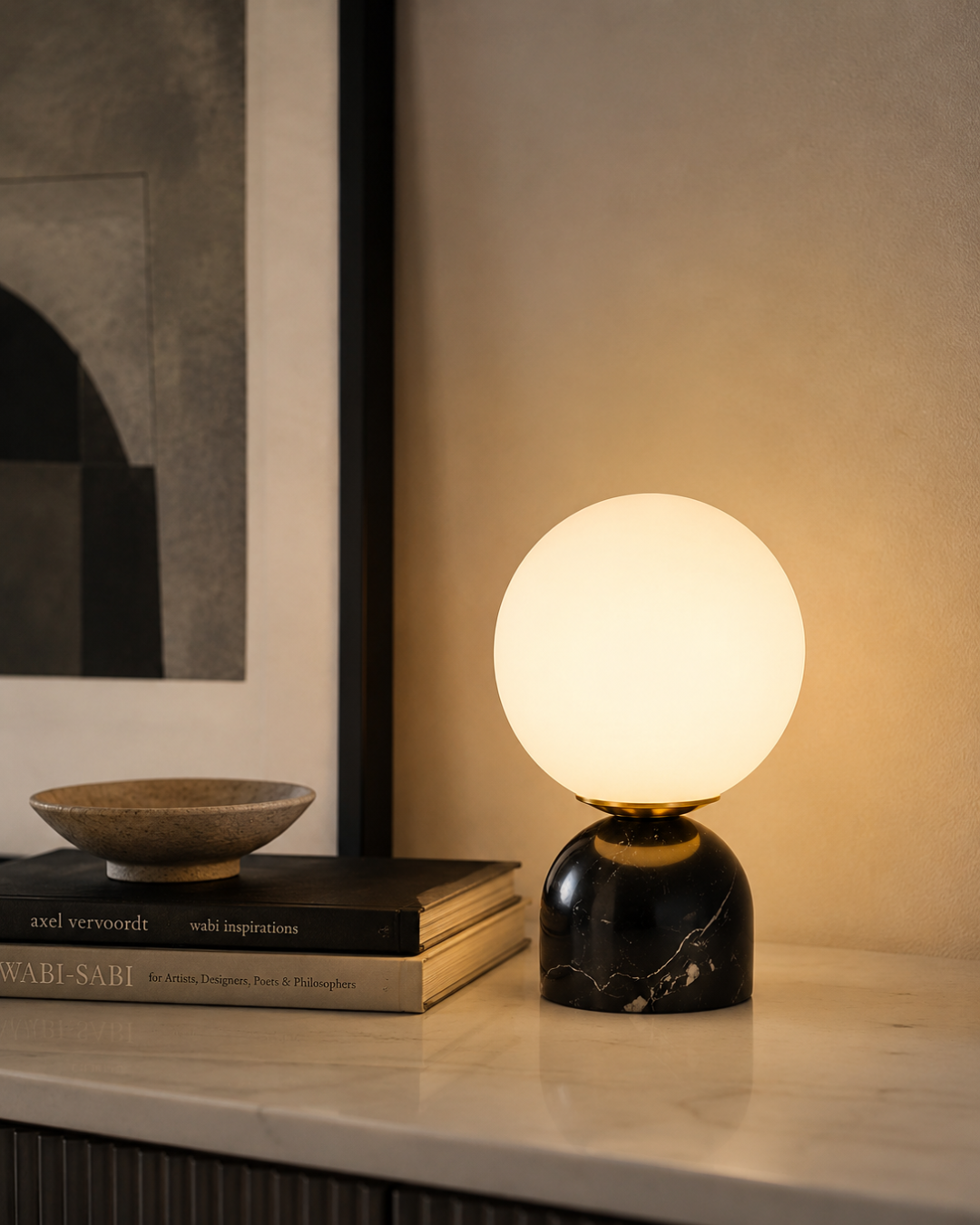Lampe de table marbre et verre : Sphère minimaliste