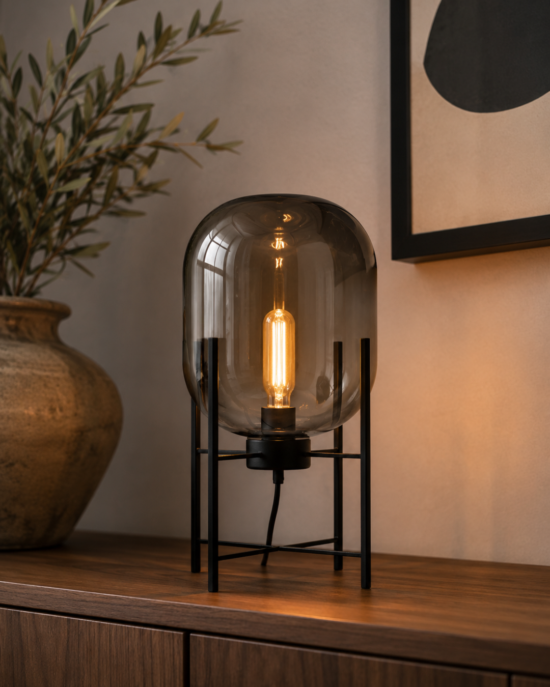 Lampe de table verre et trépied métal : Globe sur pieds