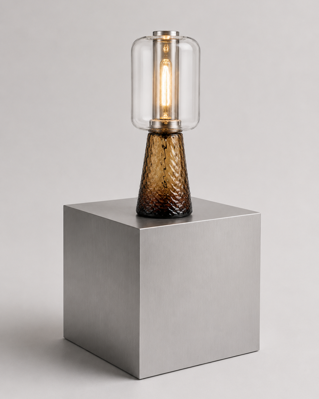 Lampe de table verre texturé : Cylindre et carafe