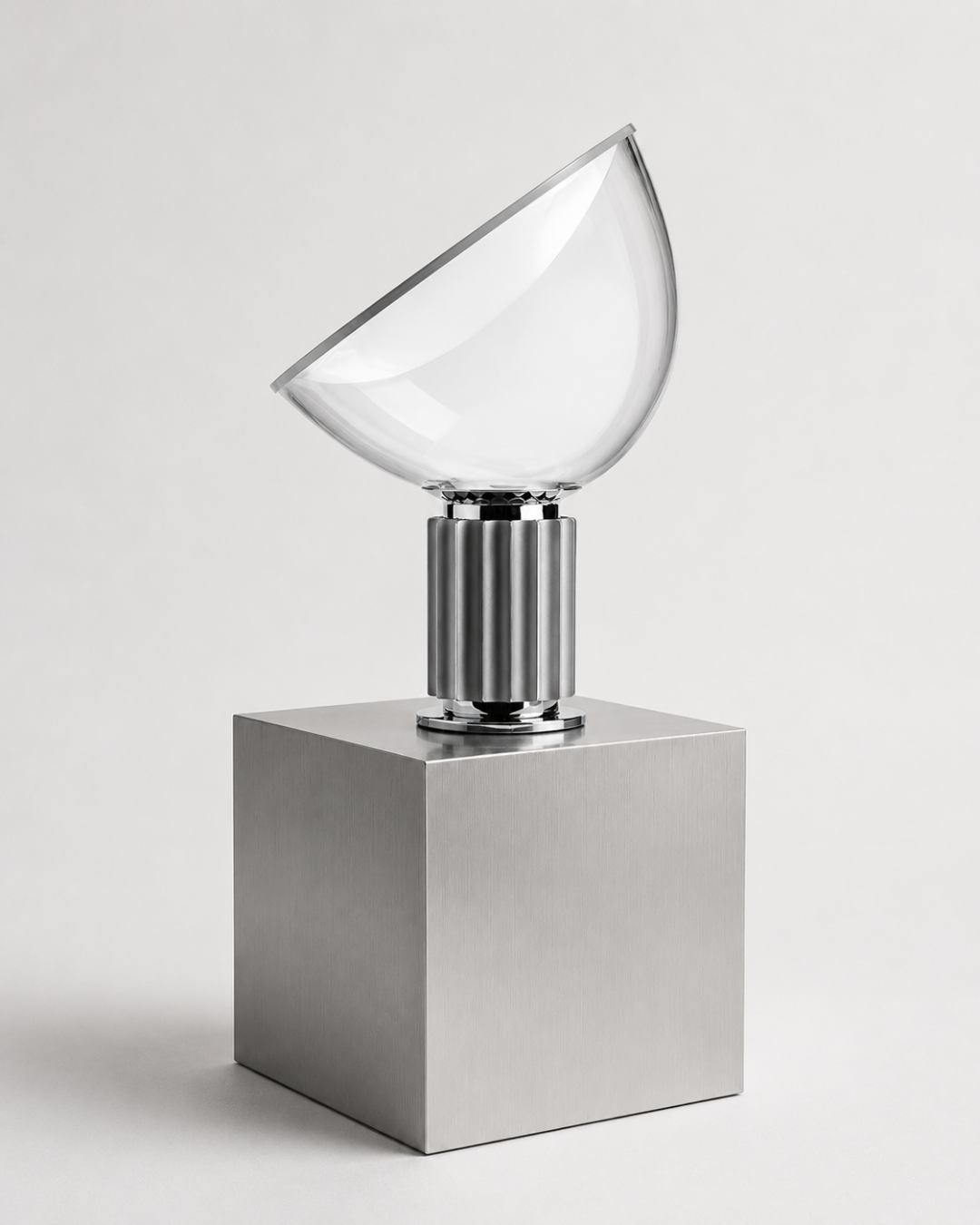 Lampe de table verre et métal : Écran incliné petit format