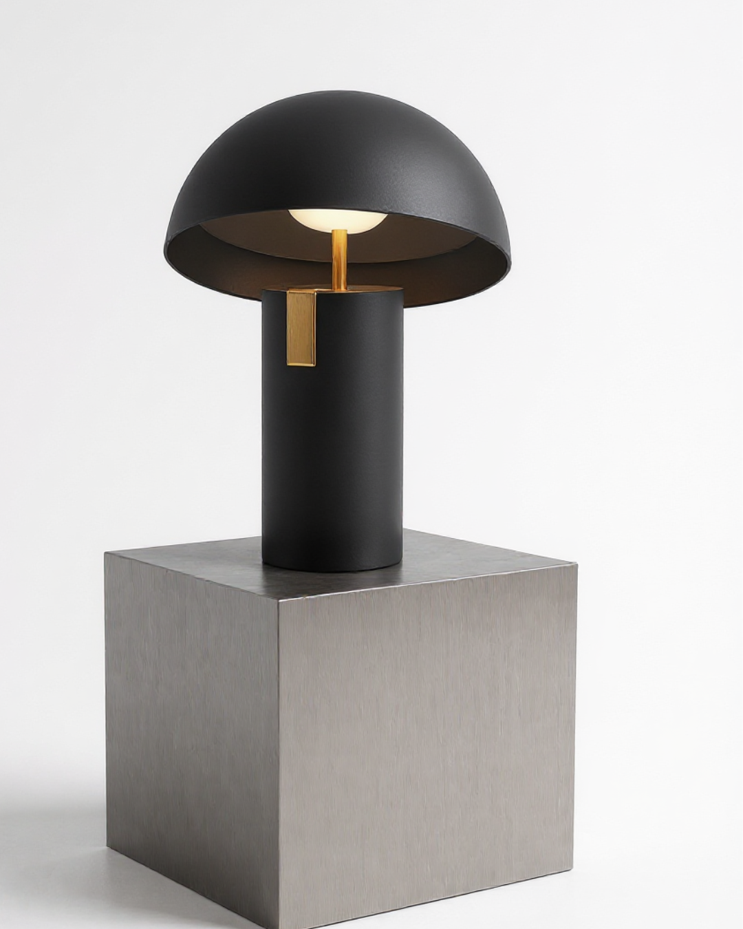 Lampe de table métal émaillé : Champignon tricolore